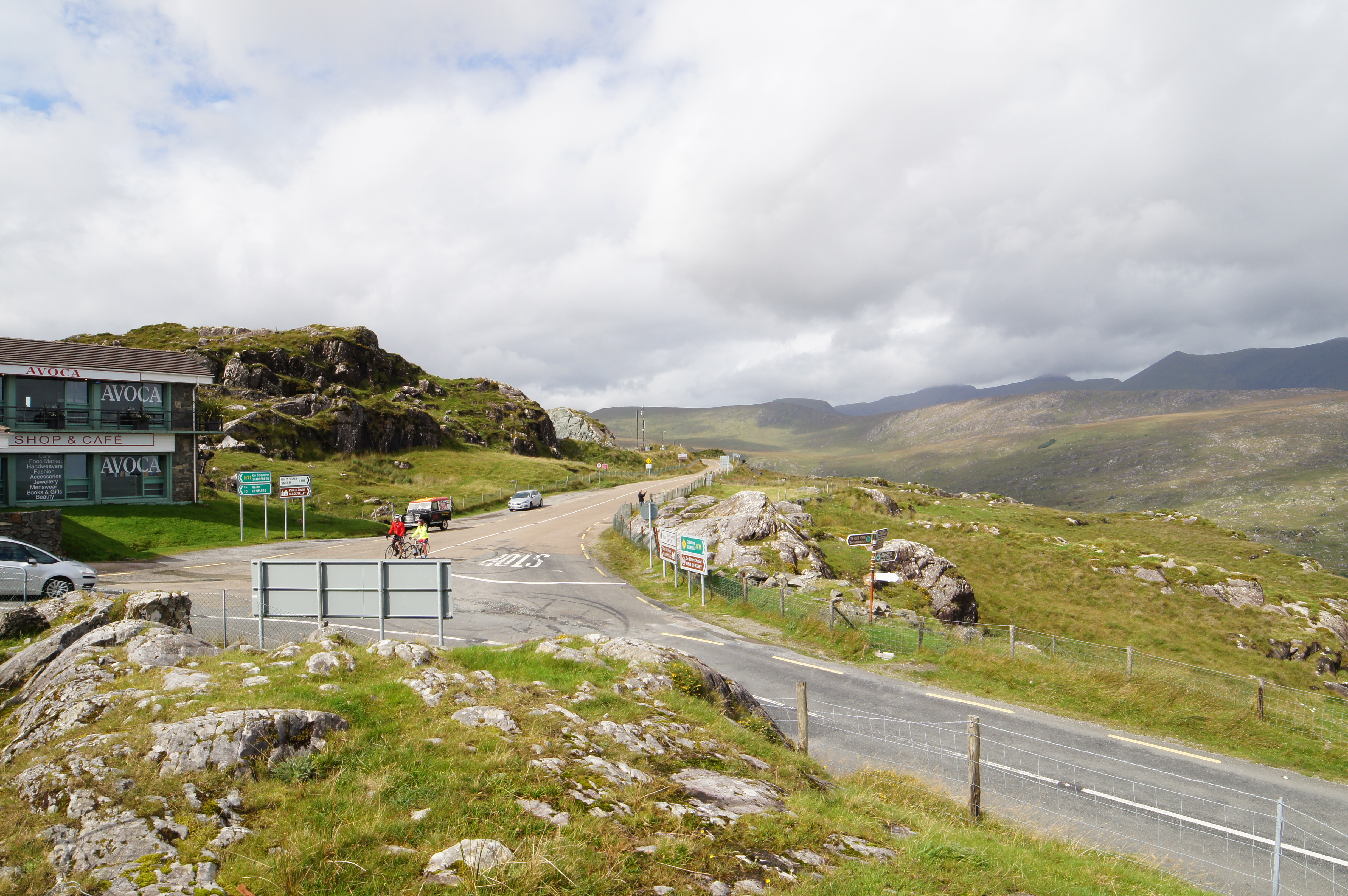 Moll's Gap, a good rest stop on the tour of Ring of Kerry