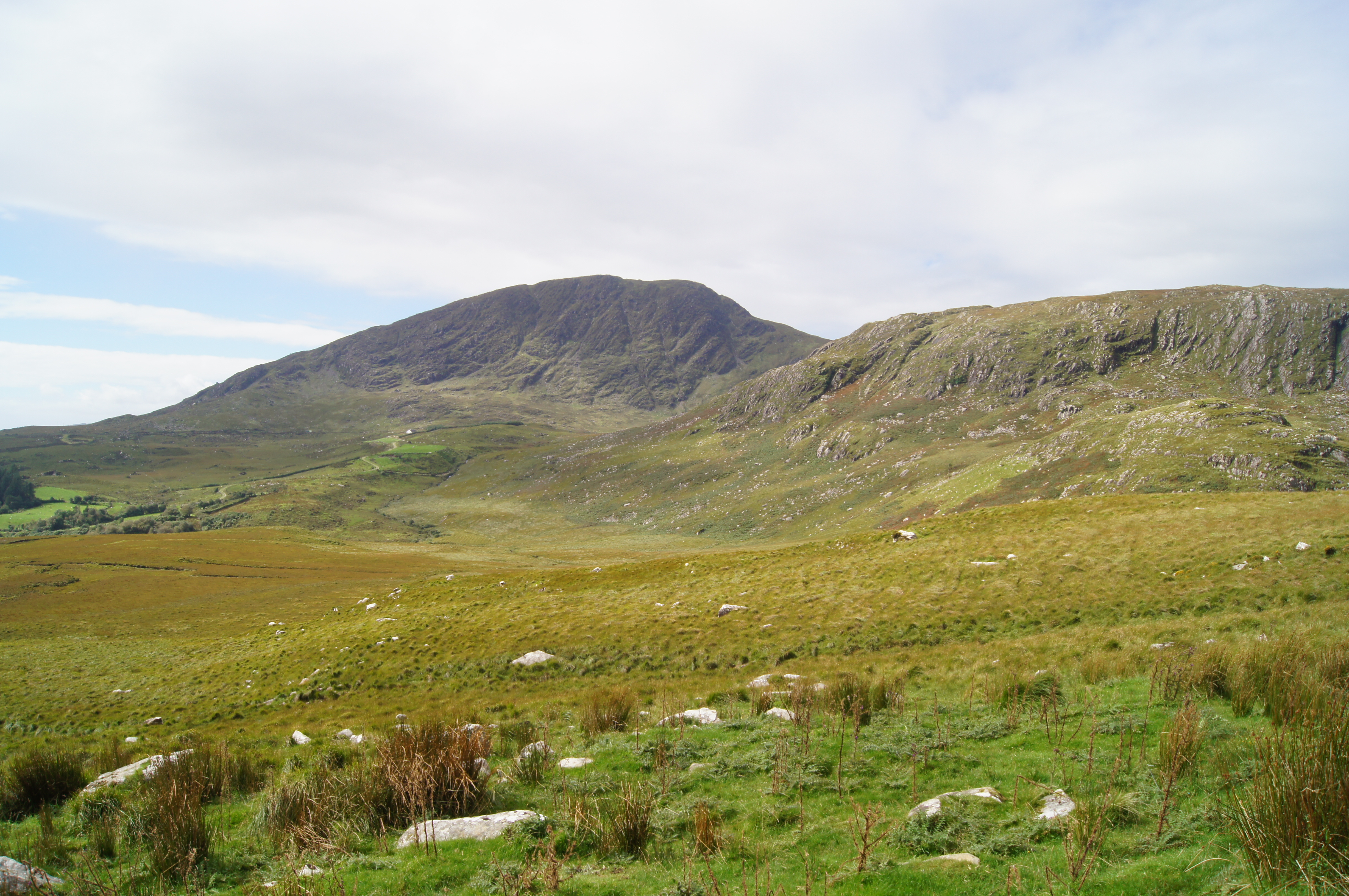 Ring of Kerry past Moll's Gap